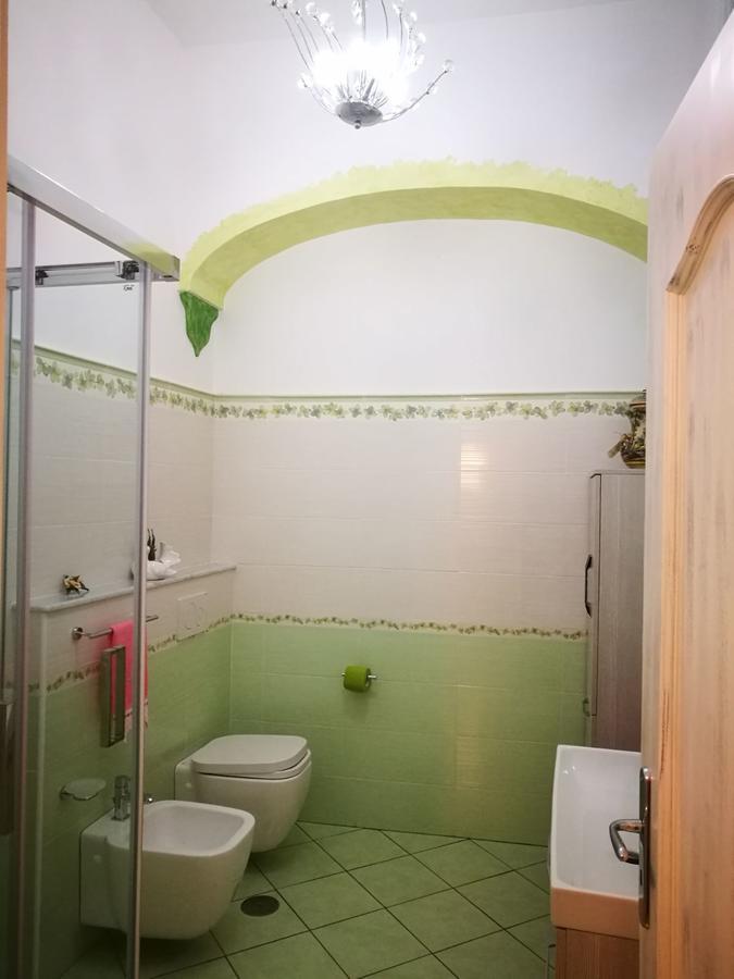 Bed and Breakfast Il Borgo Аджерола Экстерьер фото