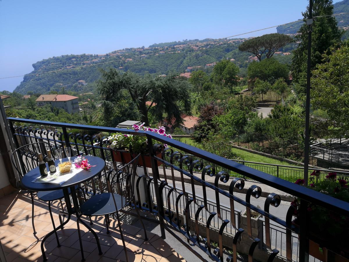 Bed and Breakfast Il Borgo Аджерола Экстерьер фото